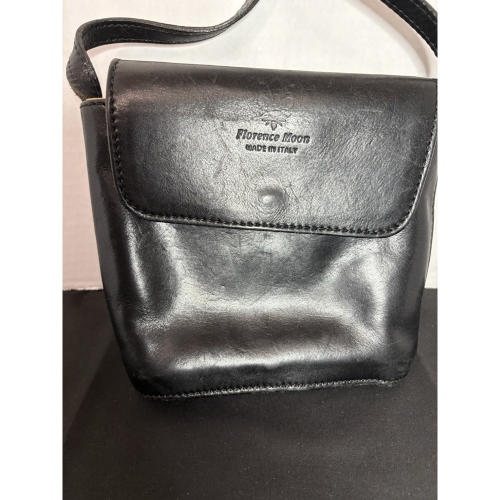 Florence‎ Moon Purse